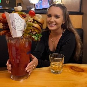 Meet your Posher, Taylor